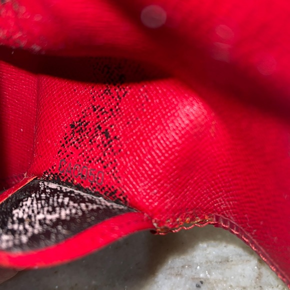 Louis Vuitton Red Epi Leather 4 Key Case - Picture 3 of 16